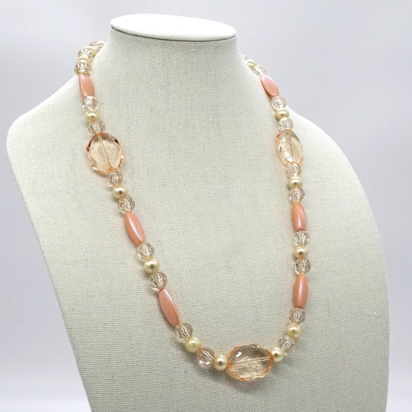 Elegant Necklace Champagne Pearls Peach Pink Crystals Coral Oblong Beads - Picture 1 of 1